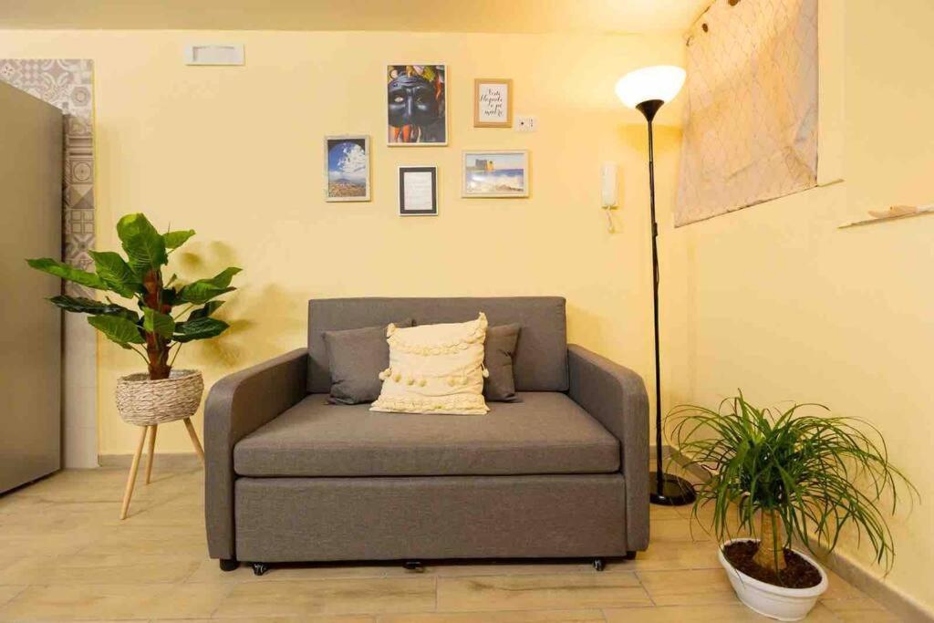 شقة Lucon House نابولي المظهر الخارجي الصورة